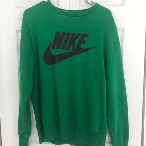 Vintage Green Nike Crewneck - Medium
